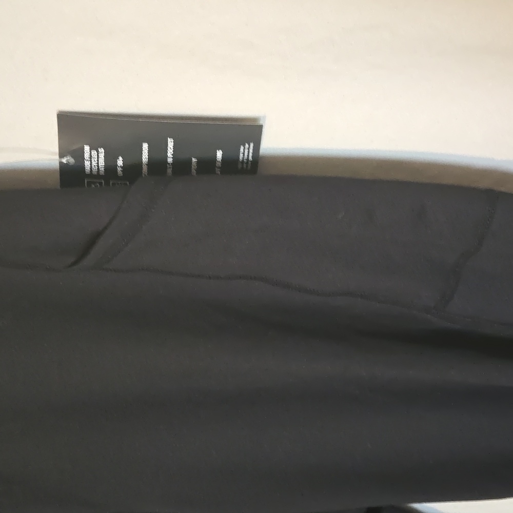 Ideology pocketed compression styled leggings, NEW - Picture 3 of 11